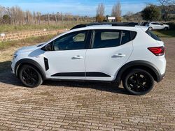 Bianco Usata 2023 Dacia Sandero Stepway Tre volumi | 16.000 € (Molto cara)