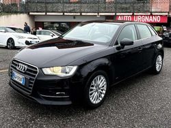 Nero Usata 2014 Audi A3 Ambition Tre volumi | 8900 € (Ottimo prezzo)