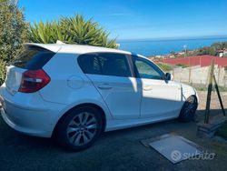 Bianco Usata 2010 BMW 116 Due volumi | 4600 € (Buon prezzo)