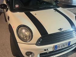 Usata 2010 Mini Cooper Due volumi | 3000 €