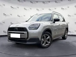 Argento Usata 2024 Mini Cooper Countryman Essential SUV | 34.800 €
