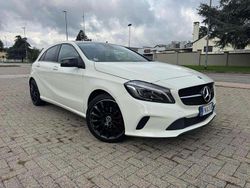 Bianco Usata 2017 Mercedes A180 Tre volumi | 16.900 € (Buon prezzo)