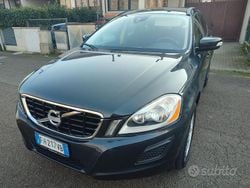 Grigio Usata 2013 Volvo XC60 SUV | 9300 € (Ottimo prezzo)