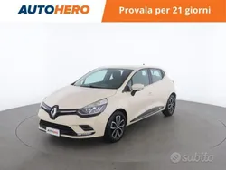 Beige Usata 2017 Renault Clio IV Zen Tre volumi | 8799 € (Buon prezzo)