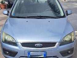 Blu Usata 2005 Ford Focus S Tre volumi | 1500 € (Buon prezzo)