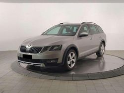 Grigio Usata 2018 Skoda Octavia Scout 4x4 Station wagon | 13.950 € (Buon prezzo)