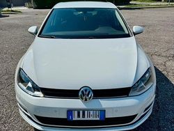 Bianco Usata 2016 VW Golf VII LOUNGE Due volumi | 8200 € (Super prezzo)