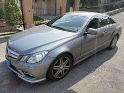 Grigio Usata 2010 Mercedes E350 Executive Coupé | 14.900 € (Buon prezzo)