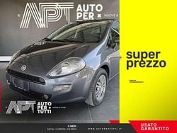 Grigio Usata 2018 Fiat Punto Street Due volumi | 6950 € (Ottimo prezzo)