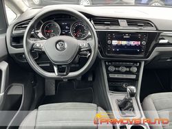 Grigio Usata 2020 VW Touran Comfortline Monovolume | 30.950 € (Cara)