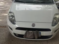 Usata 2015 Fiat Punto Due volumi | 6700 € (Buon prezzo)
