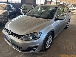 Grigio Usata 2015 VW Golf VII Highline Station wagon | 6900 € (Buon prezzo)