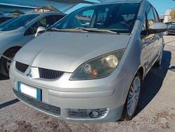 Grigio Usata 2008 Mitsubishi Colt Inform Tre volumi | 2850 € (Buon prezzo)