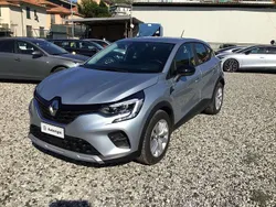 Argento Usata 2022 Renault Captur Zen SUV | 18.500 € (Ottimo prezzo)