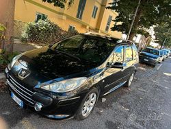 Nero Usata 2007 Peugeot 307 Station wagon | 1700 € (Buon prezzo)