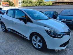Bianco Usata 2013 Renault Clio IV Due volumi | 6199 € (Cara)
