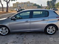 Usata 2014 Peugeot 308 Due volumi | 5400 €