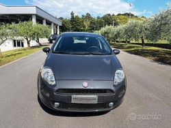 Grigio scuro Usata 2014 Fiat Punto Street Due volumi | 7200 € (Cara)