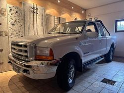 Bianco Usata 1999 Ford F250 Pick-up | 26.000 €
