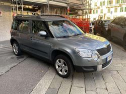 Grigio quarzo met. Usata 2011 Skoda Yeti GreenLine SUV | 7500 € (Ottimo prezzo)