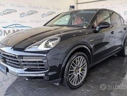 Nero jet metallizzato Usata 2022 Porsche Cayenne Platinum Edition SUV | 89.900 € (Buon prezzo)