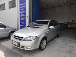 Grigio Usata 2007 Chevrolet Lacetti SX Tre volumi | 2990 €