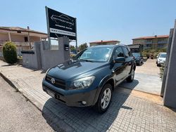 Grigio Usata 2007 Toyota RAV4 SUV | 4900 €