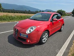 Rosso Usata 2010 Alfa Romeo MiTo Due volumi | 2900 € (Super prezzo)