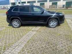 Nero Usata 2015 Jeep Cherokee SUV | 16.000 € (Molto cara)