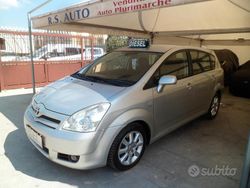 Grigio Usata 2005 Toyota Corolla Verso Monovolume | 2499 € (Buon prezzo)