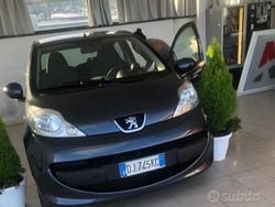 Usata 2008 Peugeot 107 Due volumi | 4900 € (Buon prezzo)