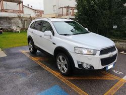 Bianco Usata 2011 Chevrolet Captiva LTZ SUV | 7000 € (Cara)