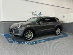 Grigio scuro Usata 2019 Porsche Cayenne SUV | 59.800 € (Super prezzo)