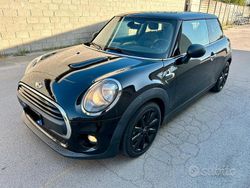 Nero Usata 2015 Mini ONE Due volumi | 6900 € (Buon prezzo)
