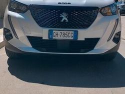 Bianco Usata 2022 Peugeot 2008 Allure SUV | 17.800 € (Buon prezzo)