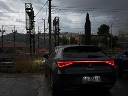 Grigio Usata 2020 Seat Leon FR Tre volumi | 18.900 € (Cara)