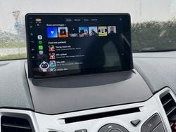 Grigio Usata 2009 Ford Fiesta Tre volumi | 3700 € (Buon prezzo)