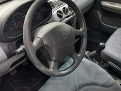 Grigio Usata 2000 Nissan Micra Due volumi | 1000 € (Buon prezzo)