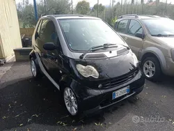 Nero Usata 2003 Smart ForTwo Cabrio Pulse Cabrio | 2900 €