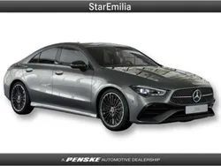 Grigio Usata 2024 Mercedes CLA200 Advanced Plus Tre volumi | 39.100 € (Buon prezzo)