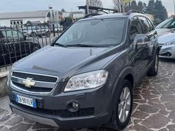 Grigio Usata 2010 Chevrolet Captiva Sport SUV | 4700 € (Ottimo prezzo)
