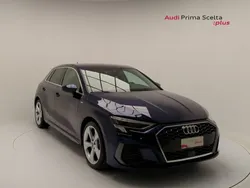 Blu navarra Usata 2024 Audi A3 Ambiente Due volumi | 35.900 € (Buon prezzo)