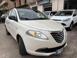 Bianco Usata 2011 Lancia Ypsilon S Due volumi | 6500 € (Buon prezzo)
