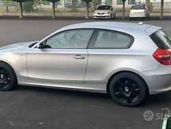 Grigio Usata 2007 BMW 120 Due volumi | 2500 € (Super prezzo)