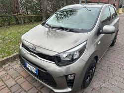 Nero Usata 2019 Kia Picanto Due volumi | 8900 € (Buon prezzo)
