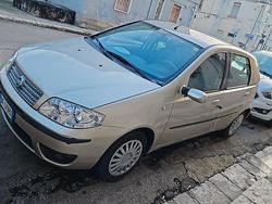 Usata 2007 Fiat Punto Classica Due volumi | 2799 € (Buon prezzo)