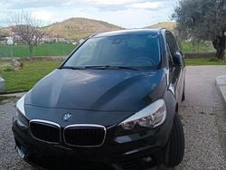 Nero Usata 2015 BMW 218 Sport Line Tre volumi | 13.500 € (Molto cara)