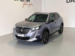 Argento Usata 2021 Peugeot 2008 Allure SUV | 15.990 € (Buon prezzo)
