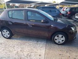 Marrone metallizzato Usata 2018 Dacia Sandero Lauréate Due volumi | 8800 € (Buon prezzo)