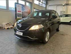 Nero Usata 2018 Lancia Ypsilon Gold Due volumi | 11.700 € (Cara)